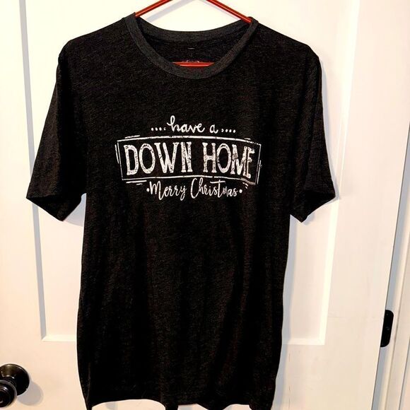 TEXAS TRUE BRAND WOMENS CHRISTMAS T SHIRT - Picture 1 of 3